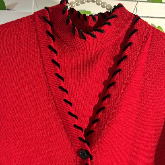 St. John Sport by Marie Gray classic red twin sweater set with black velvet trim - Picture 1 of 9